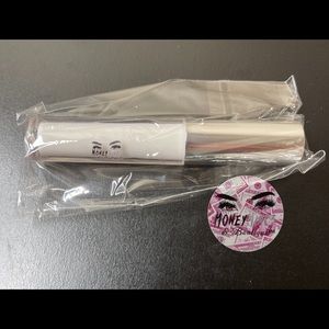 MoneyMink$ & Boutique “lash glue”